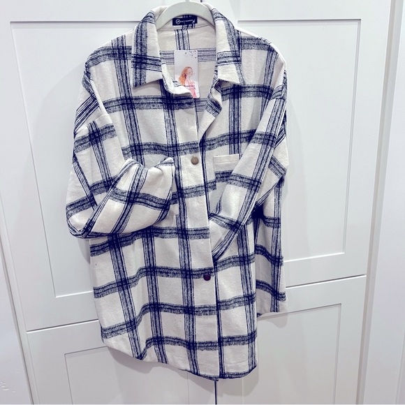 Pretty Garden Tops - 100% cotton print shacket